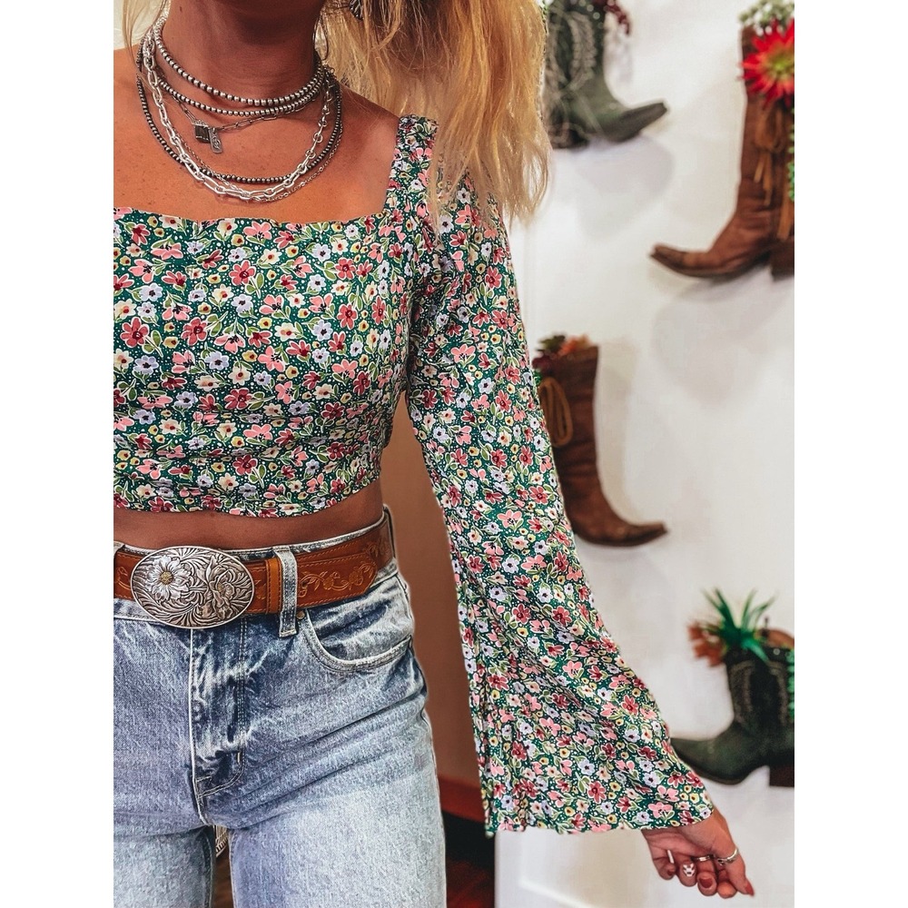 POL Floral‎ Crop Smocked Top Crop Long Bell Sleeves Easter Spring Boho Colorful